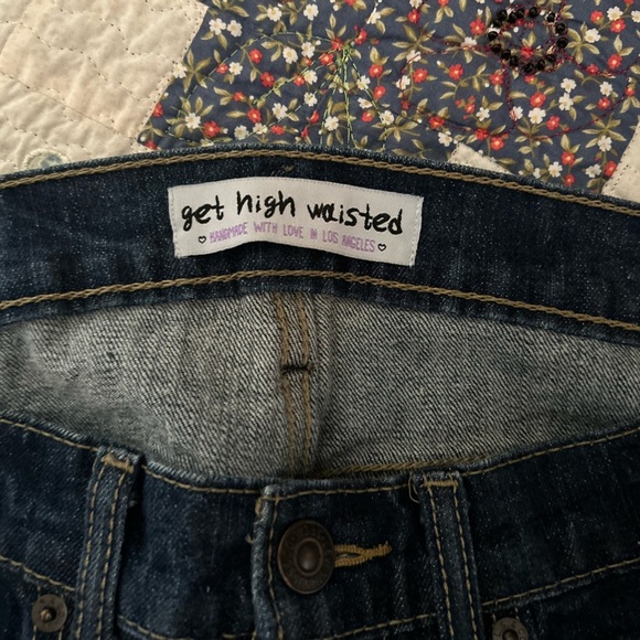 Levi x get high waisted upcycled shorts size large - Picture 8 of 8